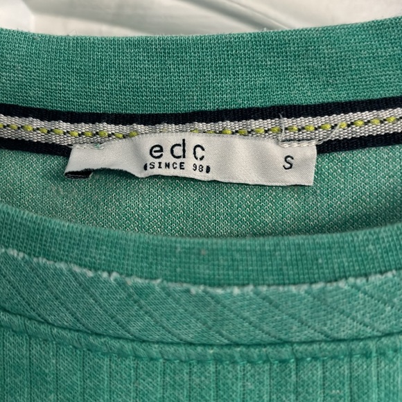 Esprit Size Small Light Sweatshirt - Picture 3 of 5